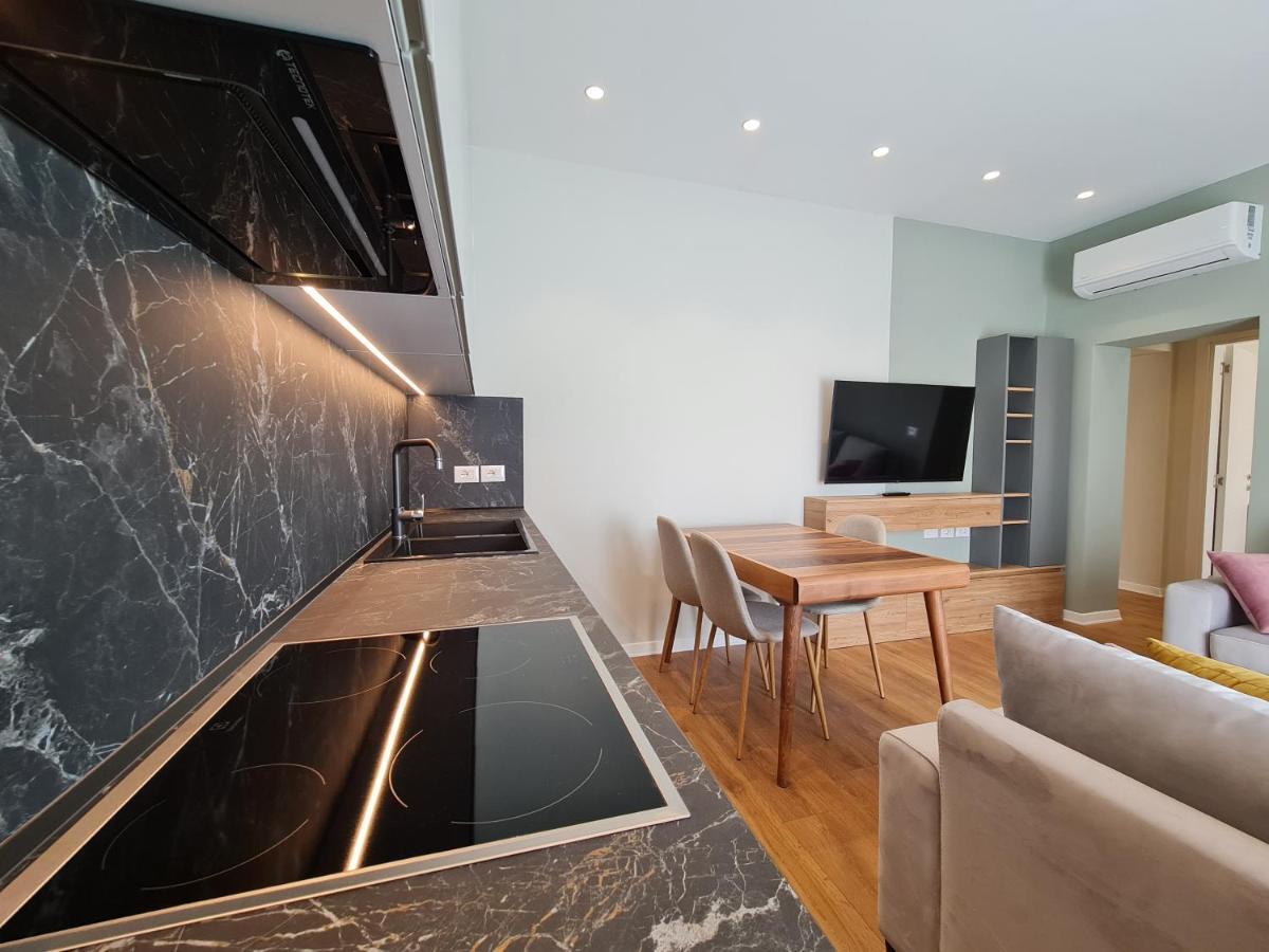 Adore - Modern Apartment Tirana Exterior photo
